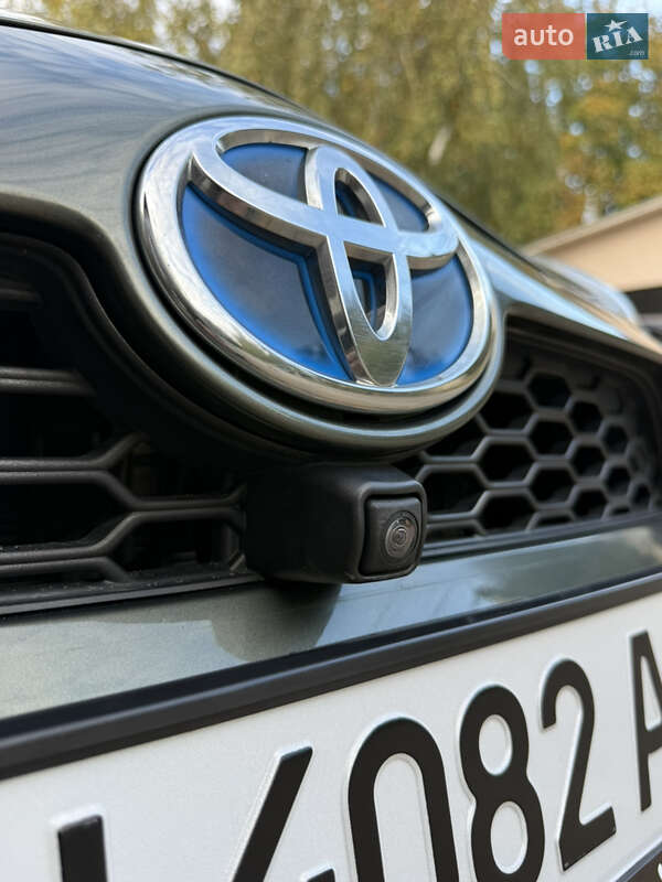 Хэтчбек Toyota Aqua 2020 в Одессе фото 36 Хэтчбек Toyota Aqua 2020 в Одессе