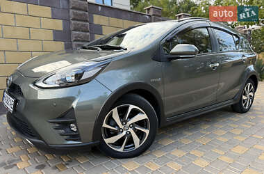 Хетчбек Toyota Aqua 2020 в 