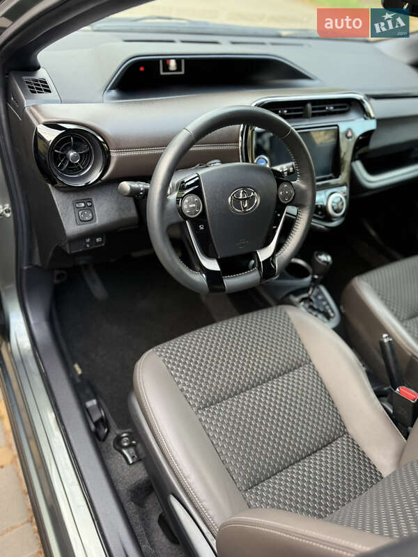 Хэтчбек Toyota Aqua 2020 в Одессе фото 72 Хэтчбек Toyota Aqua 2020 в Одессе