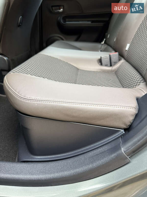 Хэтчбек Toyota Aqua 2020 в Одессе фото 94 Хэтчбек Toyota Aqua 2020 в Одессе