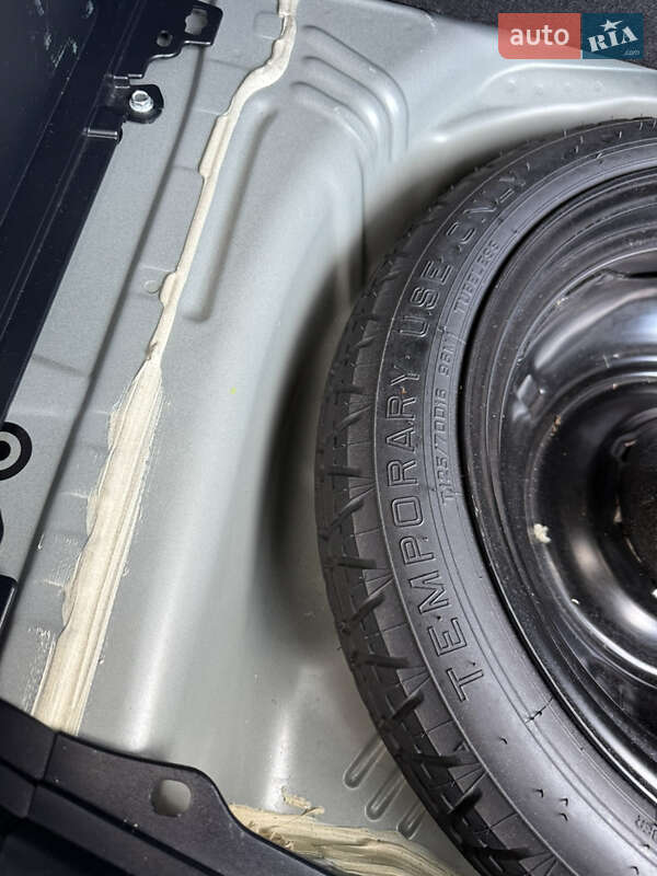 Хэтчбек Toyota Aqua 2020 в Одессе фото 101 Хэтчбек Toyota Aqua 2020 в Одессе