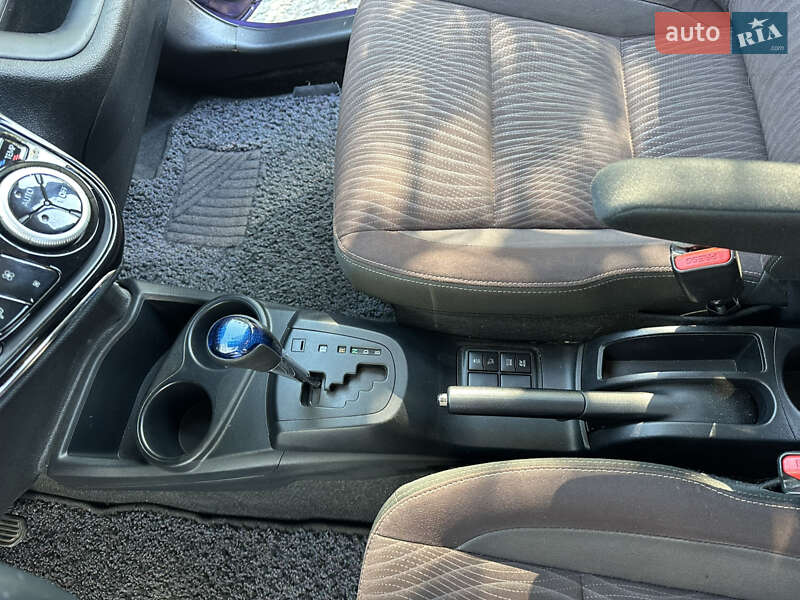 Хетчбек Toyota Aqua 2017 в Одесі