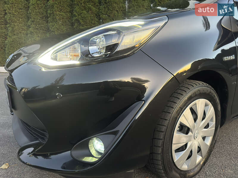 Хэтчбек Toyota Aqua 2018 в Киеве