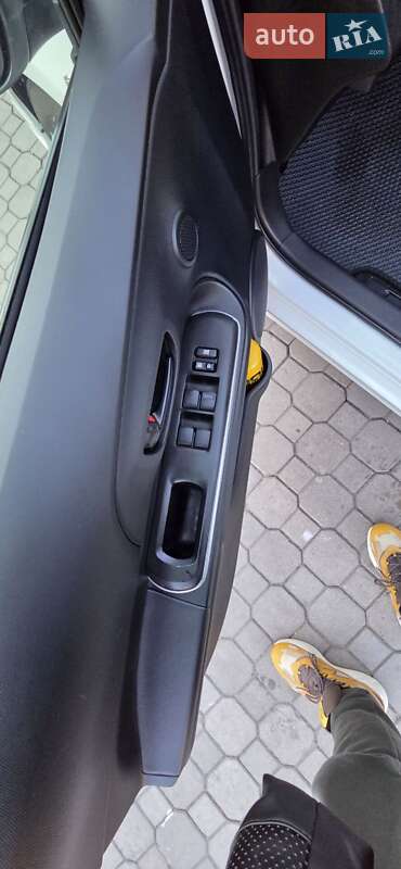 Хетчбек Toyota Aqua 2017 в Хмельницькому