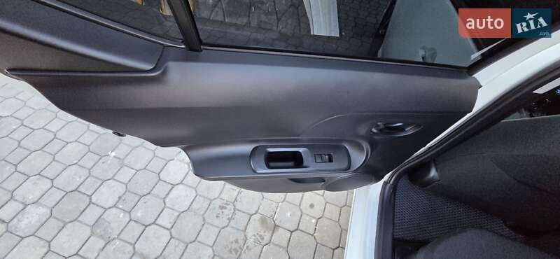 Хетчбек Toyota Aqua 2017 в Хмельницькому