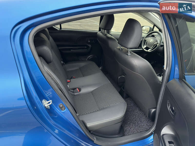 Хетчбек Toyota Aqua 2019 в Києві