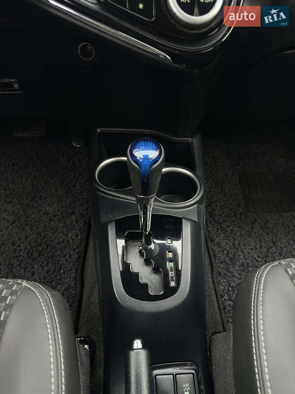 Хетчбек Toyota Aqua 2019 в Києві