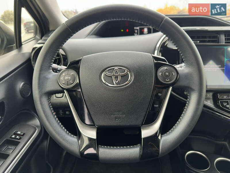 Хэтчбек Toyota Aqua 2019 в Киеве фото 42 Хэтчбек Toyota Aqua 2019 в Киеве