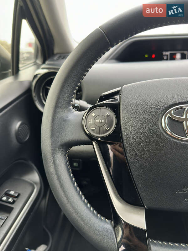 Хэтчбек Toyota Aqua 2019 в Киеве фото 46 Хэтчбек Toyota Aqua 2019 в Киеве