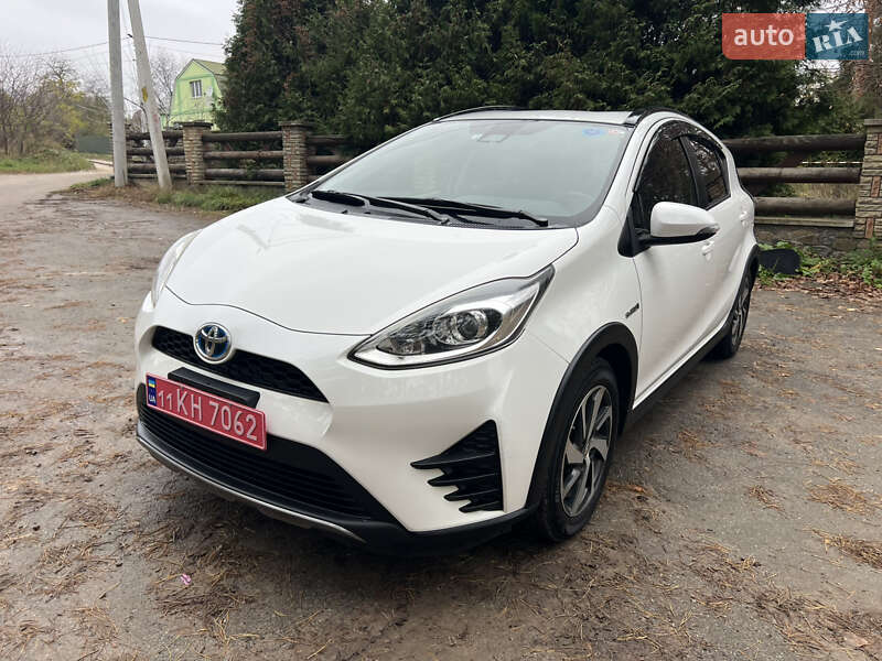 Хэтчбек Toyota Aqua 2018 в Василькове