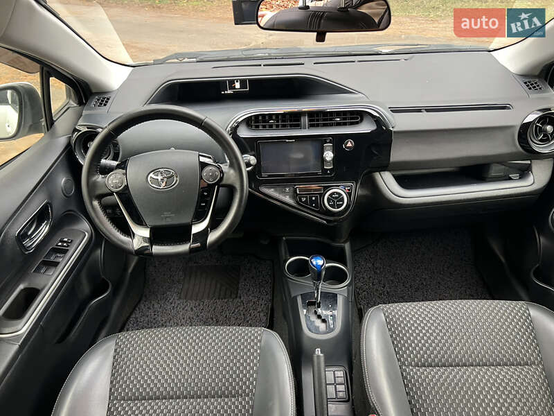 Хэтчбек Toyota Aqua 2018 в Василькове