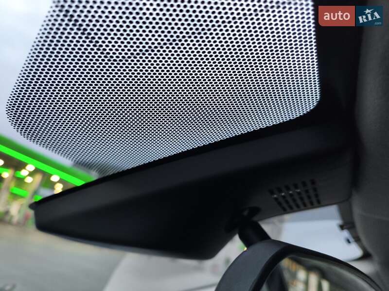 Хэтчбек Toyota Aqua 2015 в Киеве фото 35 Хэтчбек Toyota Aqua 2015 в Киеве