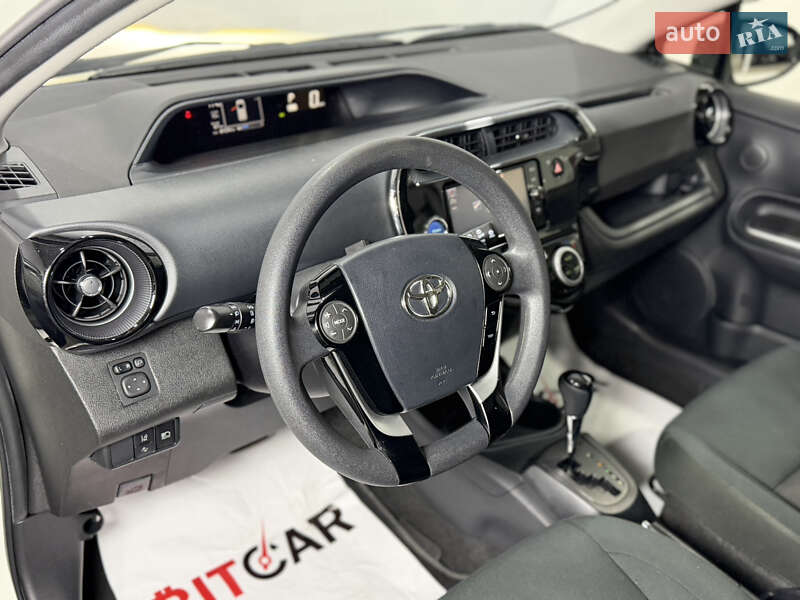 Хэтчбек Toyota Aqua 2018 в Одессе