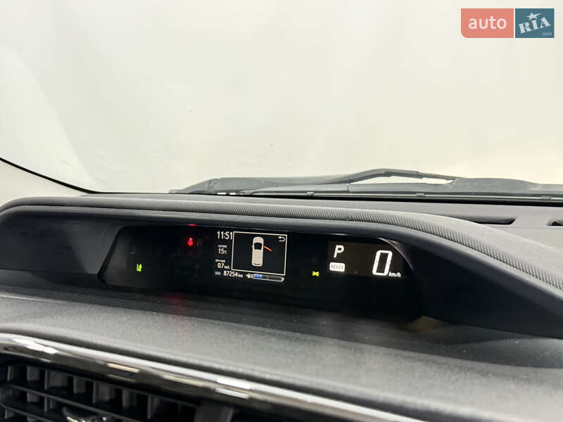 Хэтчбек Toyota Aqua 2018 в Одессе