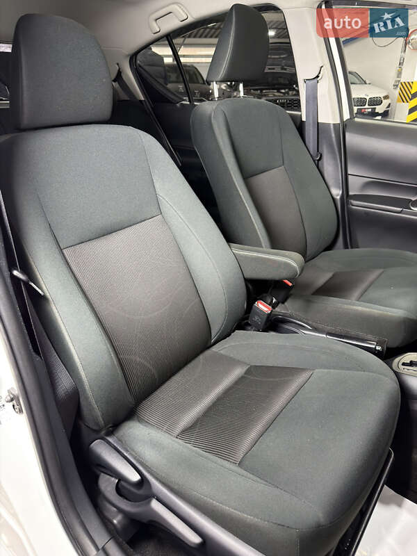 Хэтчбек Toyota Aqua 2018 в Одессе