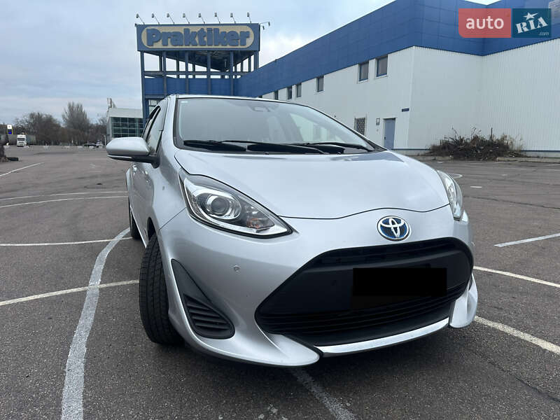 Хэтчбек Toyota Aqua 2020 в Киеве