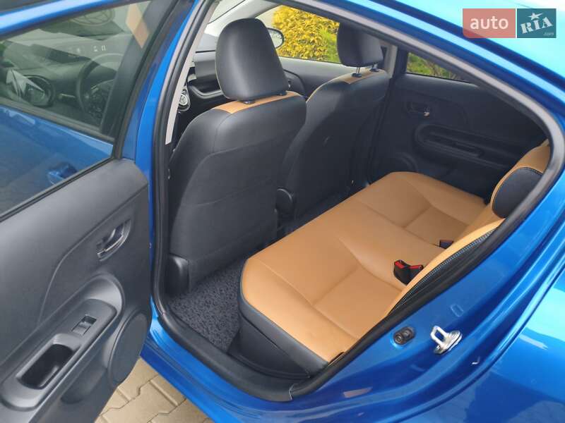 Хетчбек Toyota Aqua 2020 в Києві