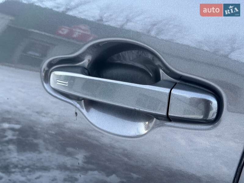 Хетчбек Toyota Aqua 2015 в Києві