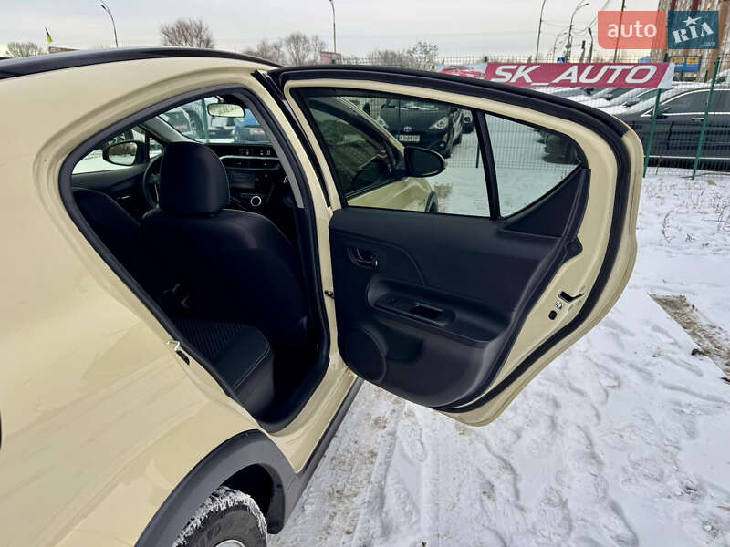 Хэтчбек Toyota Aqua 2018 в Киеве