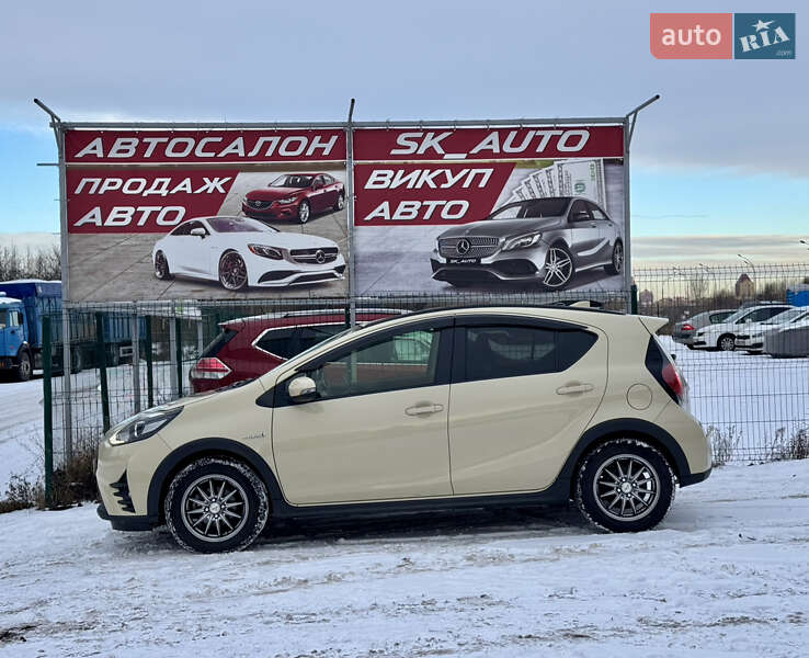 Хэтчбек Toyota Aqua 2018 в Киеве