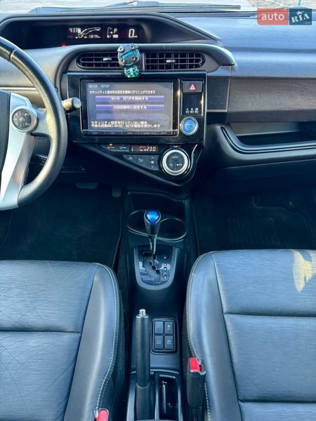 Хэтчбек Toyota Aqua 2015 в Киеве