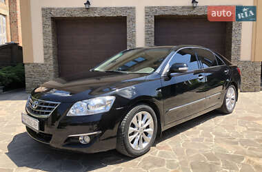 Седан Toyota Aurion 2007 в Чернівцях