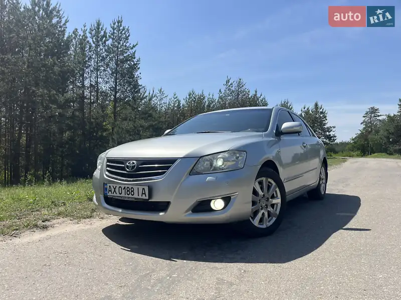 Toyota Aurion