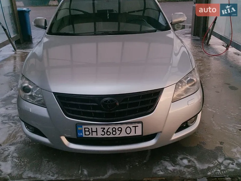 Toyota Aurion