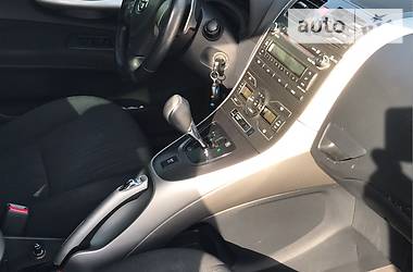 Хетчбек Toyota Auris 2007 в 