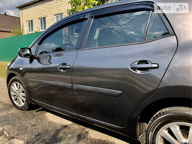 Хэтчбек Toyota Auris 2008 в Киеве