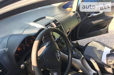 Хэтчбек Toyota Auris 2008 в Харькове