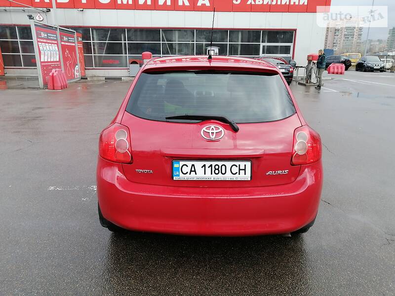 Хетчбек Toyota Auris 2007 в Києві