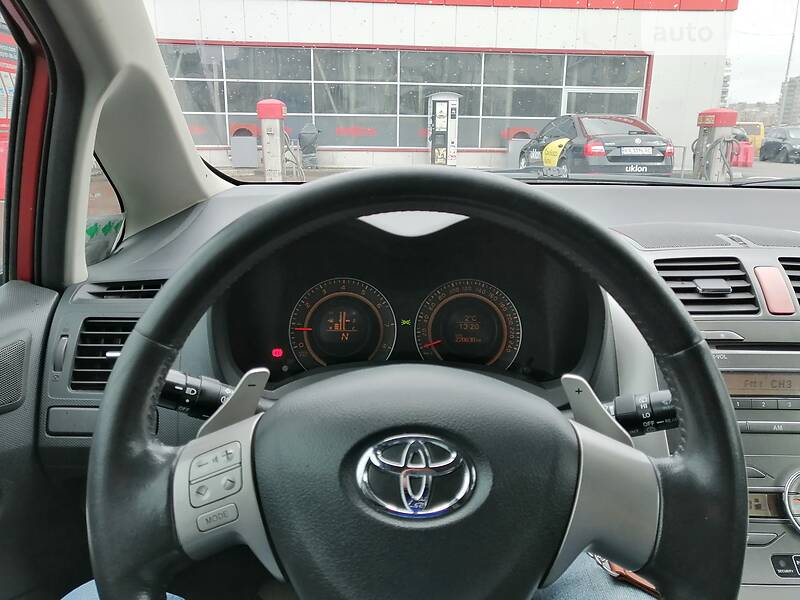 Хетчбек Toyota Auris 2007 в Києві