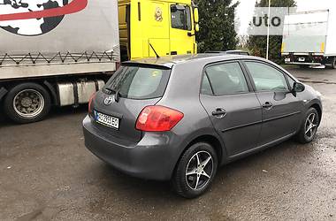 Хетчбек Toyota Auris 2008 в 