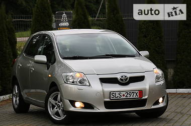 Хэтчбек Toyota Auris 2008 в Трускавце