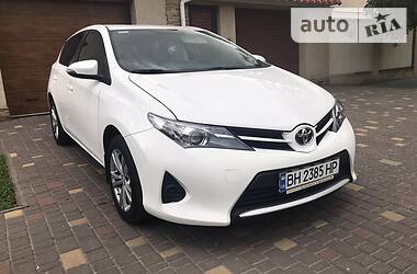 Хэтчбек Toyota Auris 2013 в Одессе