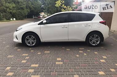 Хэтчбек Toyota Auris 2013 в Одессе