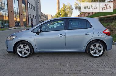 Хэтчбек Toyota Auris 2011 в Луцке