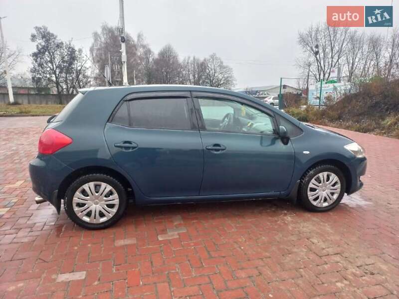 Toyota Auris 2008