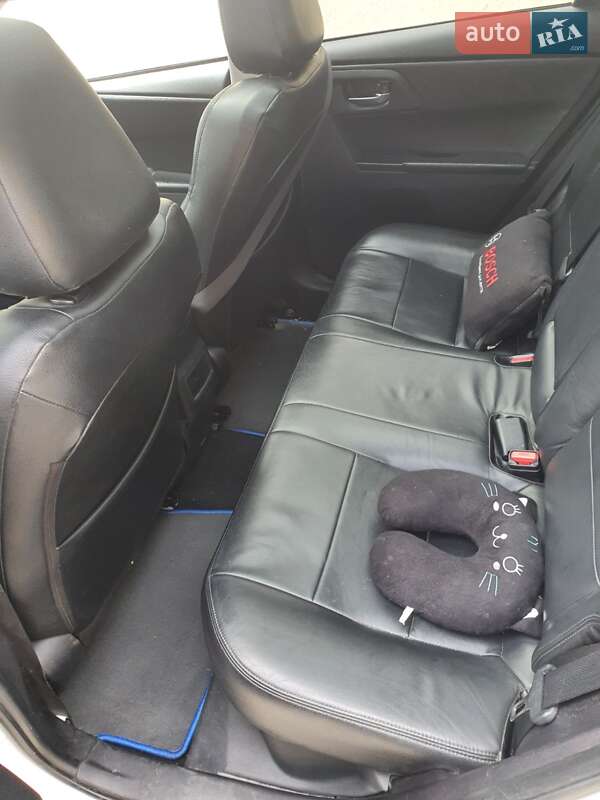 Універсал Toyota Auris 2014 в Харкові