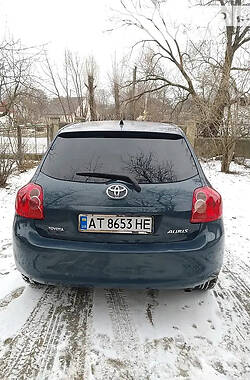 Хэтчбек Toyota Auris 2007 в Надворной