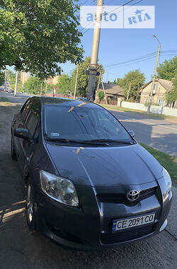 Хэтчбек Toyota Auris 2008 в Черновцах