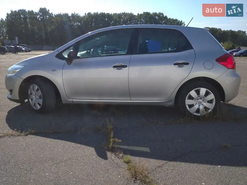 Toyota Auris 2008
