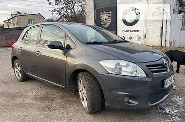 Хетчбек Toyota Auris 2012 в Києві