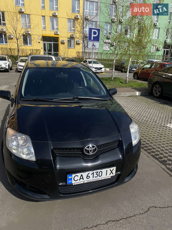 Хетчбек Toyota Auris 2007 в Києві