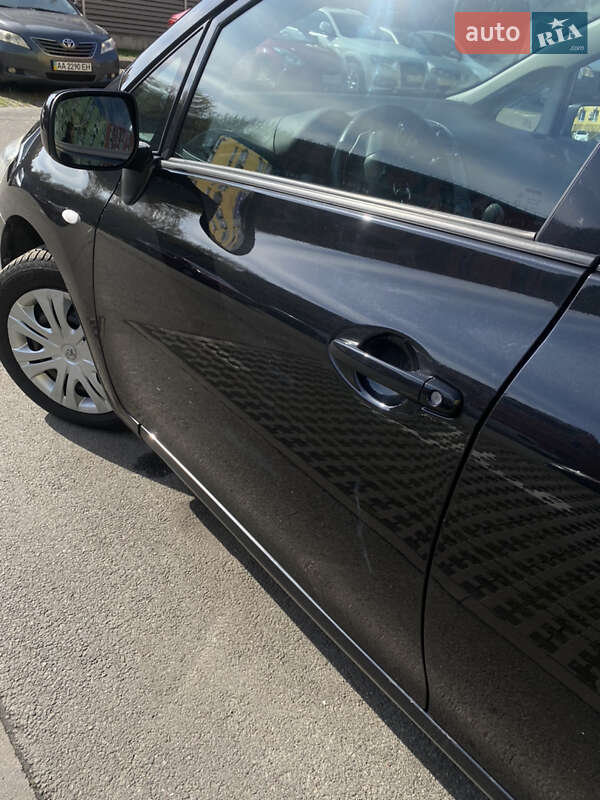 Хетчбек Toyota Auris 2007 в Києві