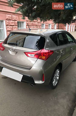 Хетчбек Toyota Auris 2013 в Києві