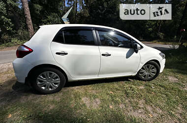 Хетчбек Toyota Auris 2010 в Києві