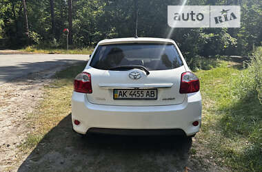 Хетчбек Toyota Auris 2010 в Києві