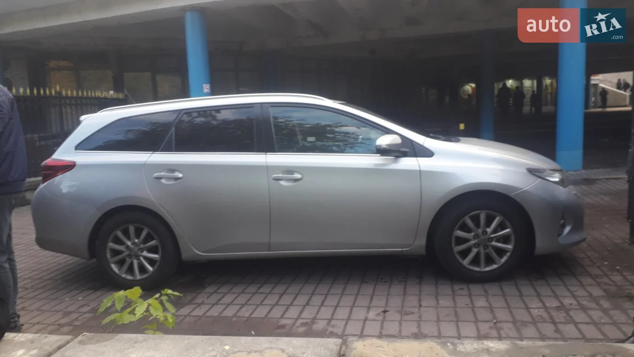 2015 Toyota Auris - мініатюра 20